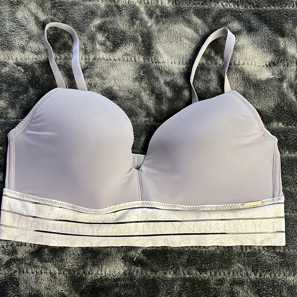 Vince Camuto No Wires Bra